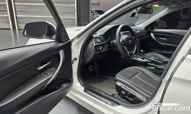BMW 3 серия 2012 2.0 АКПП, миниатюра 10