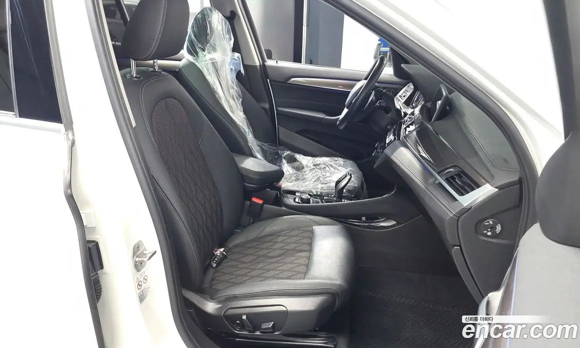 BMW X1 2021 2.0 АКПП, фото 16
