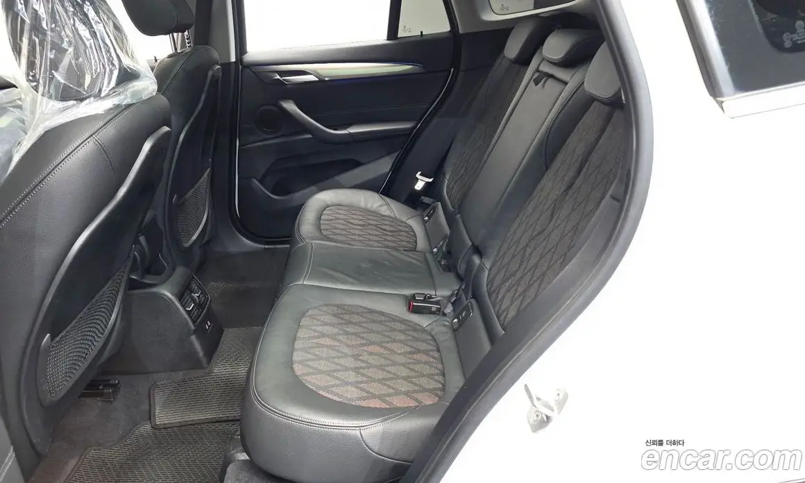 BMW X1 2021 2.0 АКПП, фото 17