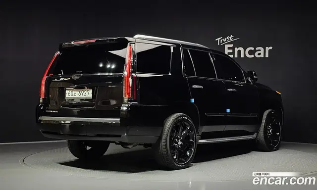 Cadillac Escalade 2018 6.2 АКПП, миниатюра 2
