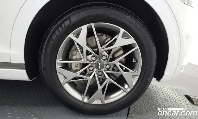 Genesis GV70 2023 2.5 АКПП, миниатюра 6