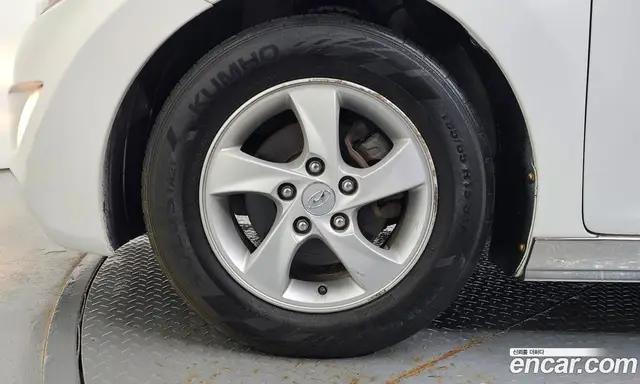 Hyundai Avante 2010 1.6 АКПП, миниатюра 5