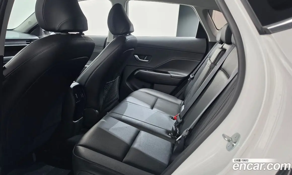 Hyundai Kona 2023 2.0 АКПП, фото 17