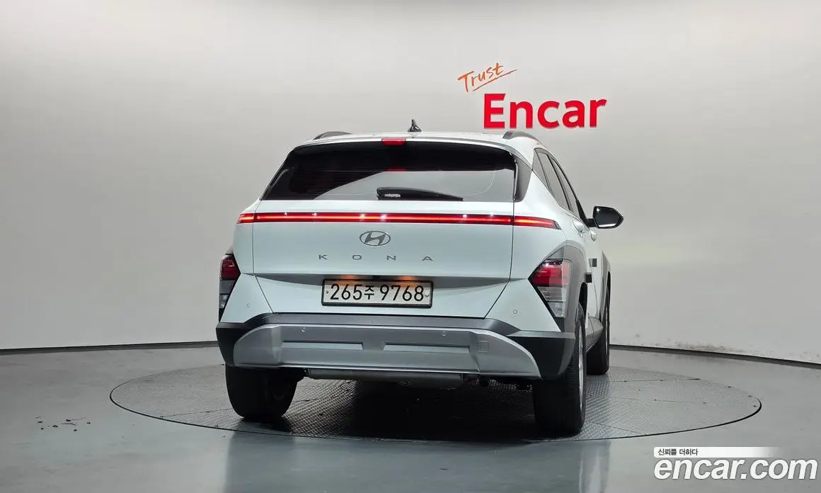 Hyundai Kona 2023 2.0 АКПП, фото 4