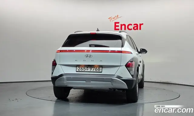 Hyundai Kona 2023 2.0 АКПП, миниатюра 4