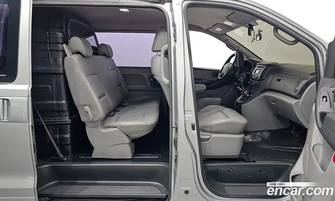 Hyundai Starex 2016 2.5 АКПП, фото 12