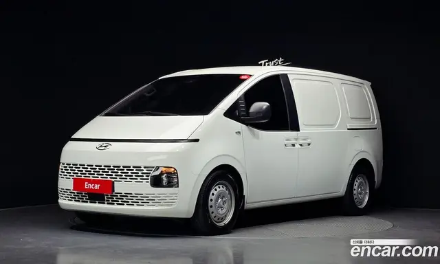Hyundai Staria, 2022, 114 359 км