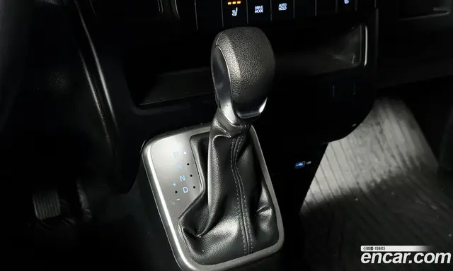 Hyundai Staria 2022 2.2 АКПП, миниатюра 12