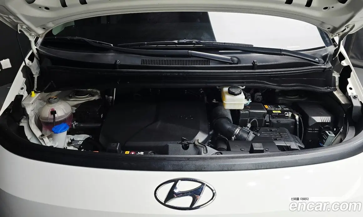 Hyundai Staria 2022 2.2 АКПП, фото 6