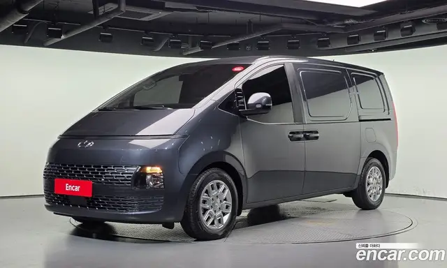 Hyundai Staria, 2023, 62 784 км