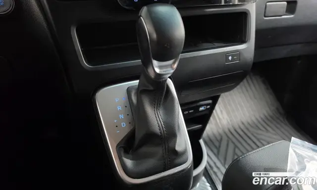 Hyundai Staria 2024 2.2 АКПП, миниатюра 12