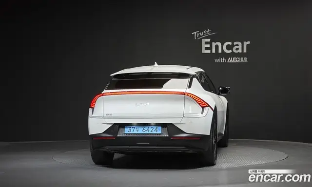 Kia EV6 2024 0.1 АКПП, миниатюра 3
