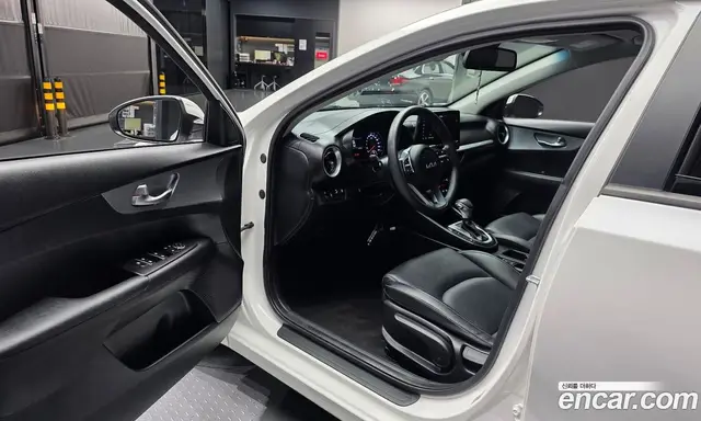 Kia K3 2022 1.6 АКПП, миниатюра 12