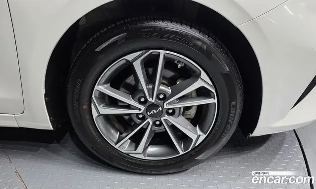 Kia K3 2022 1.6 АКПП, миниатюра 6 Kia K3 2022 1.6 АКПП, миниатюра 6