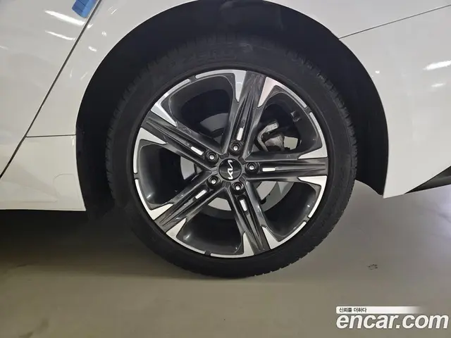 Kia K5 (Optima) 2023 2.0 АКПП, миниатюра 6
