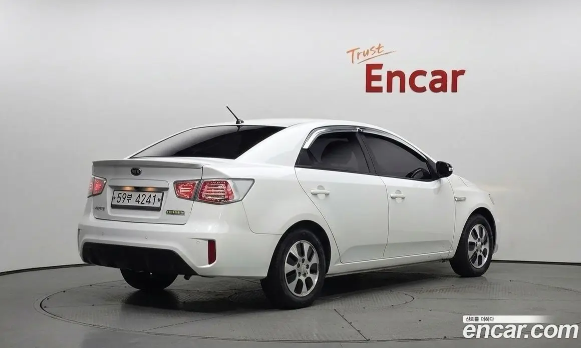 Kia Porte 2012 1.6 АКПП, фото 2 Kia Porte 2012 1.6 АКПП, фото 2
