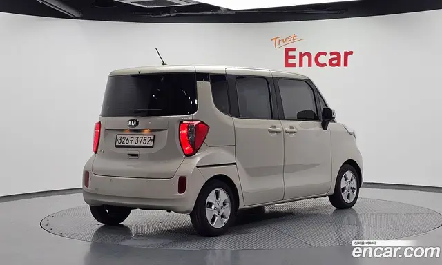 Kia Ray 2016 1.0 АКПП, миниатюра 2