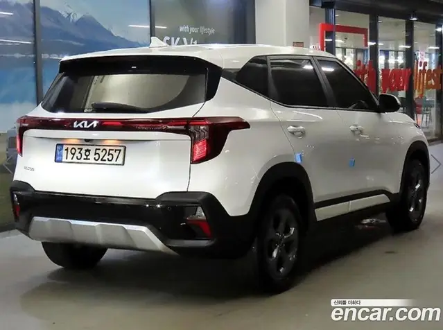 Kia Seltos 2022 2.0 АКПП, миниатюра 4