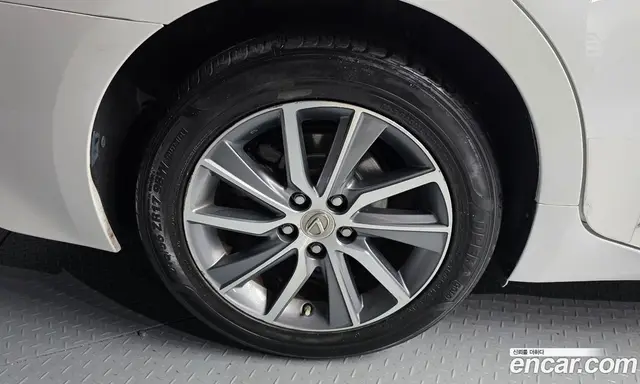 Lexus ES 2016 2.5 АКПП, миниатюра 4 Lexus ES 2016 2.5 АКПП, миниатюра 4