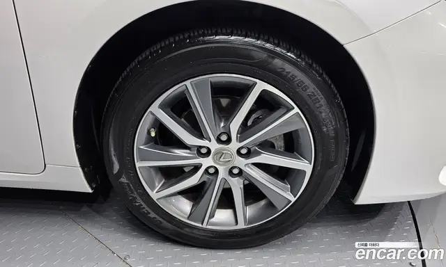 Lexus ES 2016 2.5 АКПП, миниатюра 6 Lexus ES 2016 2.5 АКПП, миниатюра 6