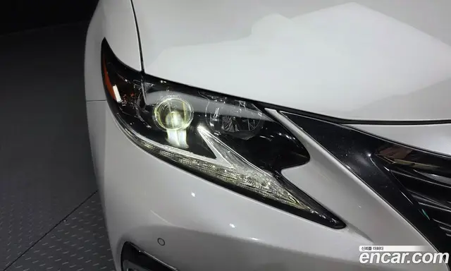 Lexus ES 2016 2.5 АКПП, миниатюра 7 Lexus ES 2016 2.5 АКПП, миниатюра 7