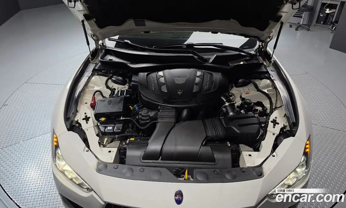 Maserati Ghibli 2016 3.0 АКПП, фото 6