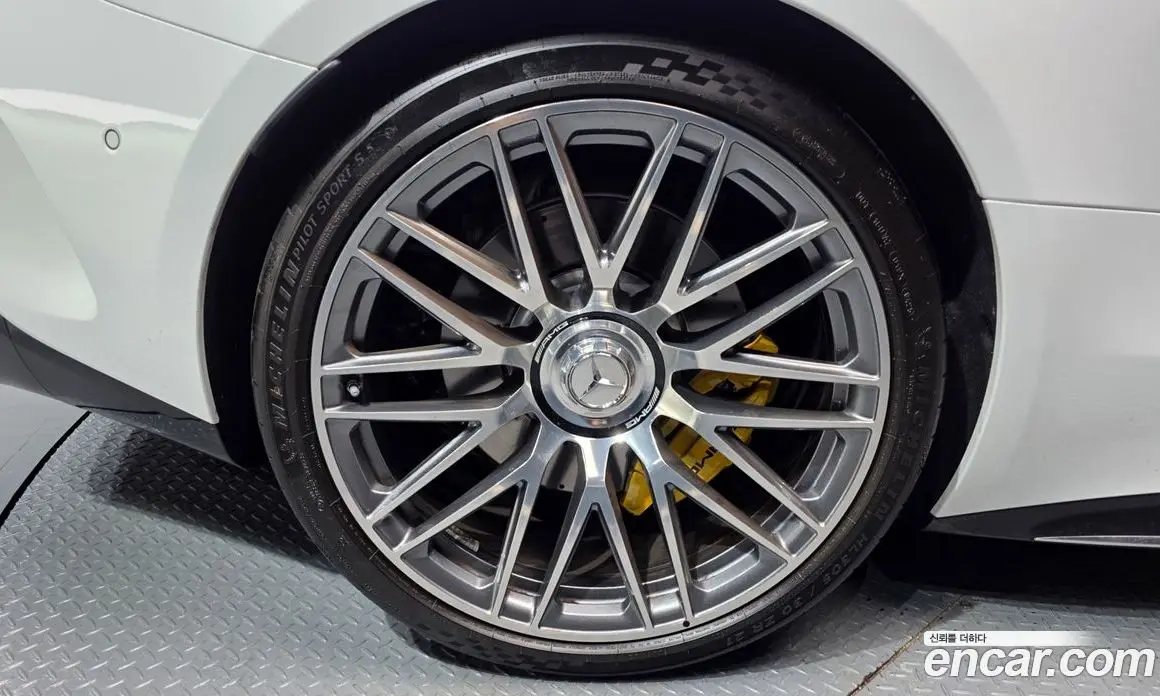 Mercedes-Benz AMG GT 2025 4.0 АКПП, фото 5