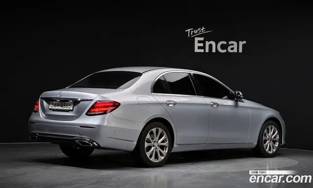 Mercedes-Benz E-Class 2017 1.9 АКПП, миниатюра 2