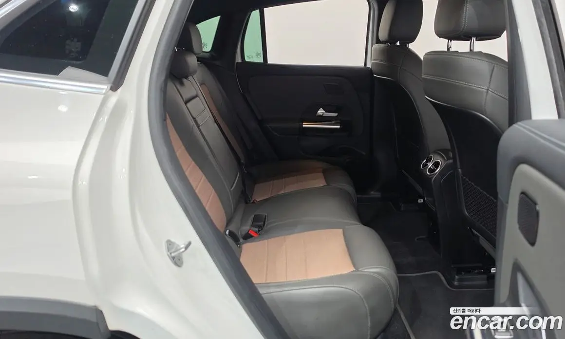 Mercedes-Benz EQA 2021 0.2 АКПП, фото 17