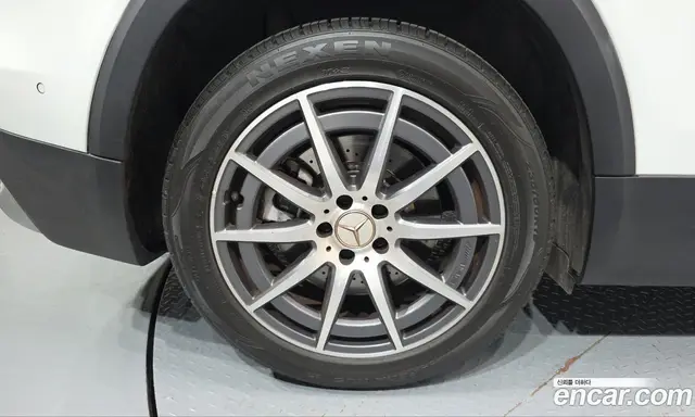 Mercedes-Benz GLB-Class 2021 2.0 АКПП, миниатюра 4