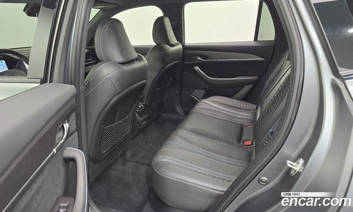 Renault (Samsung) Grand Koleos 2024 1.5 АКПП, фото 16