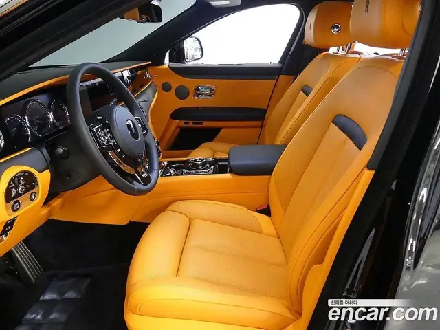 Rolls-Royce Ghost 2024 6.7 АКПП, миниатюра 9