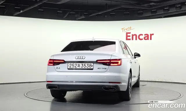 Audi A4 2019 2.0 АКПП, миниатюра 4
