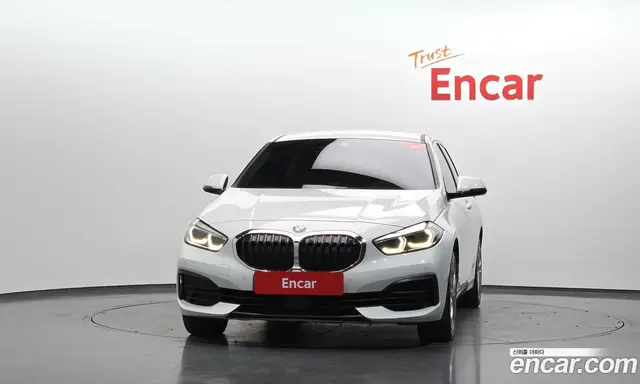 BMW 1 серия 2021 2.0 АКПП, миниатюра 3