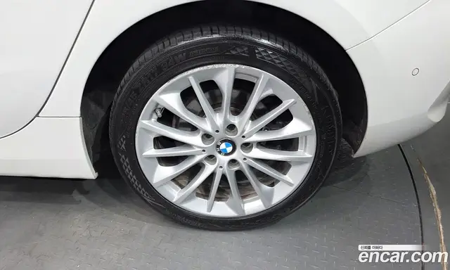 BMW 1 серия 2021 2.0 АКПП, миниатюра 7