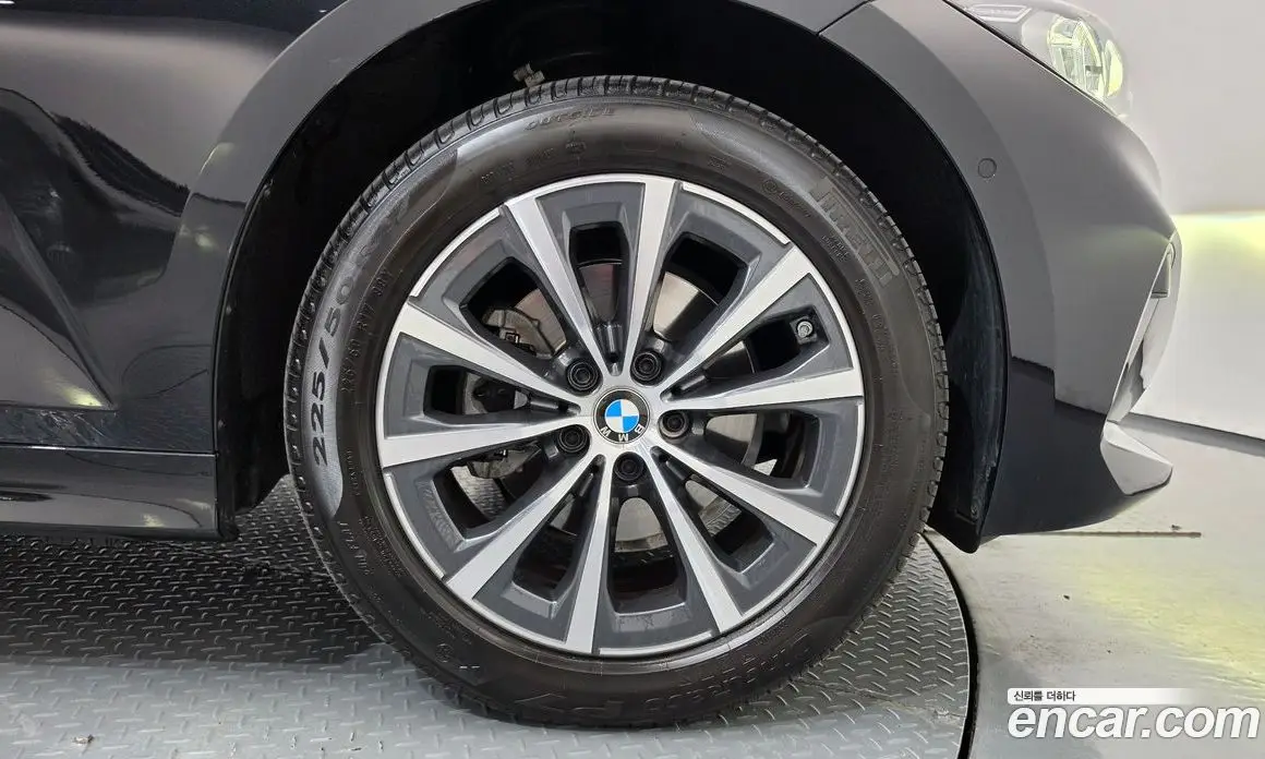 BMW 3 серия 2024 2.0 АКПП, фото 7