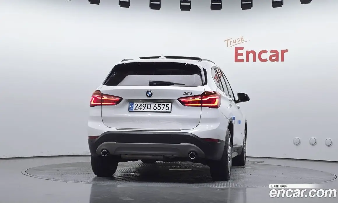 BMW X1 2018 2.0 АКПП, фото 4