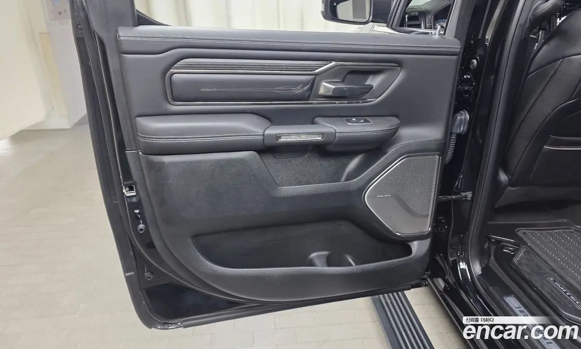 Dodge Ram Pick Up 2021 5.7 АКПП, фото 14