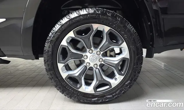 Dodge Ram Pick Up 2021 5.7 АКПП, миниатюра 6