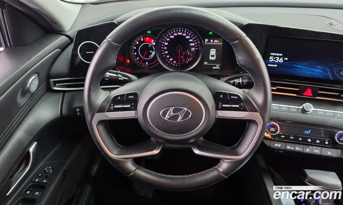 Hyundai Avante 2021 1.6 АКПП, фото 13