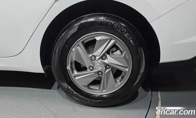 Hyundai Avante 2024 1.6 АКПП, миниатюра 7