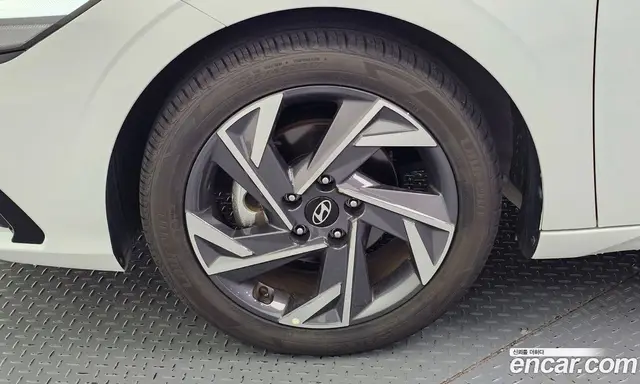 Hyundai Avante 2025 1.6 АКПП, миниатюра 5