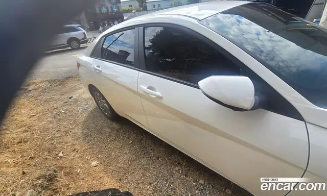 Hyundai Avante 2025 1.6 АКПП, миниатюра 4 Hyundai Avante 2025 1.6 АКПП, миниатюра 4