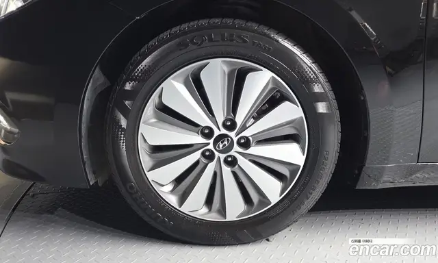 Hyundai Grandeur 2015 2.4 АКПП, миниатюра 5