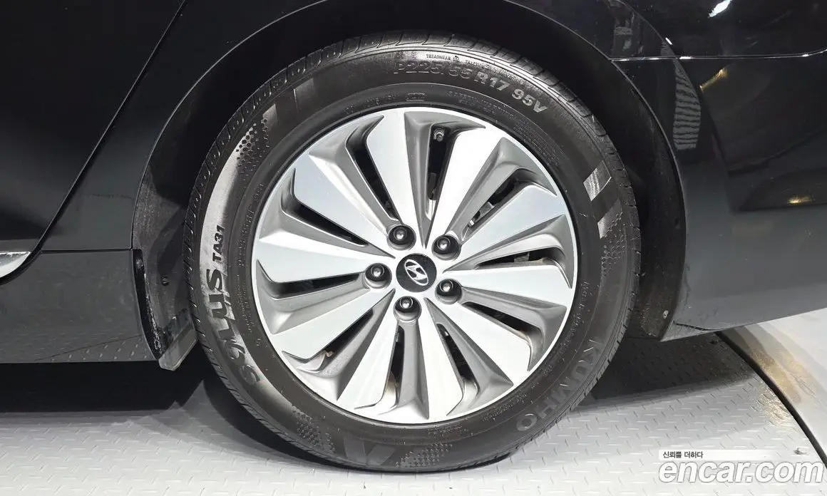 Hyundai Grandeur 2015 2.4 АКПП, фото 7