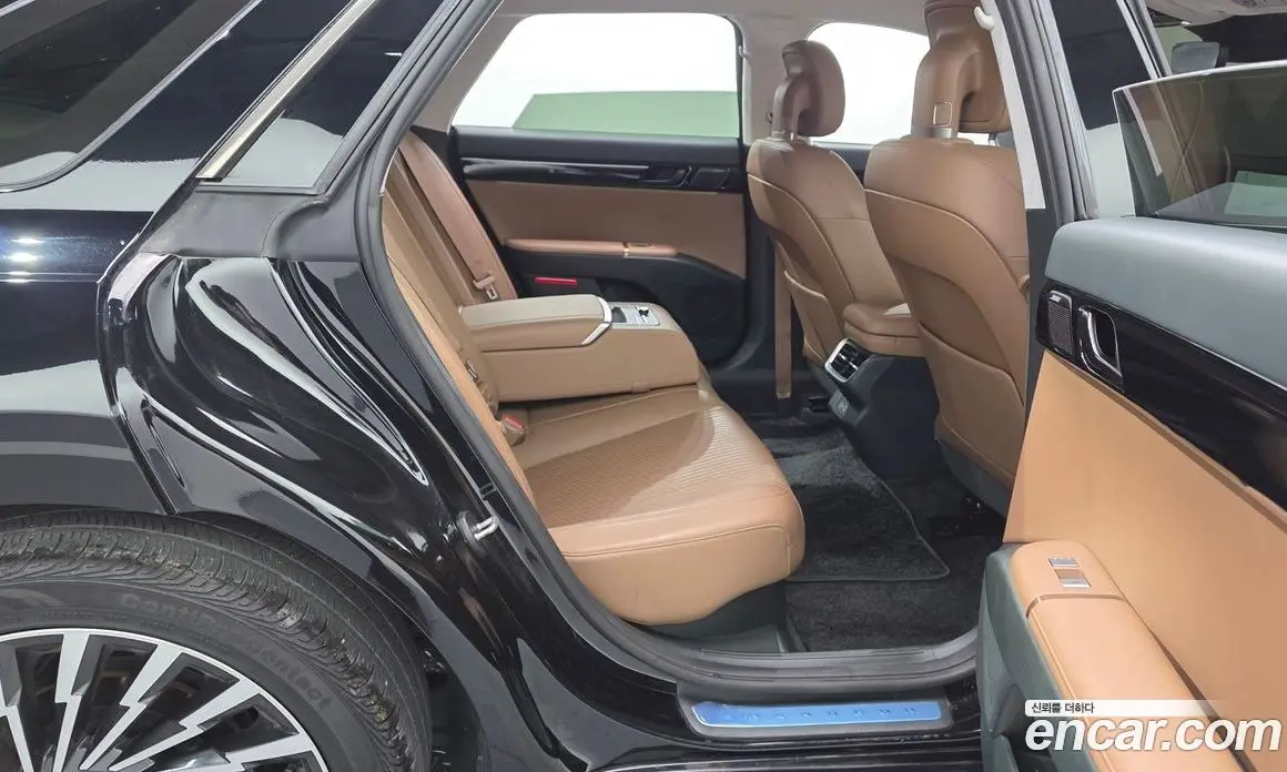 Hyundai Grandeur 2023 1.6 АКПП, фото 17