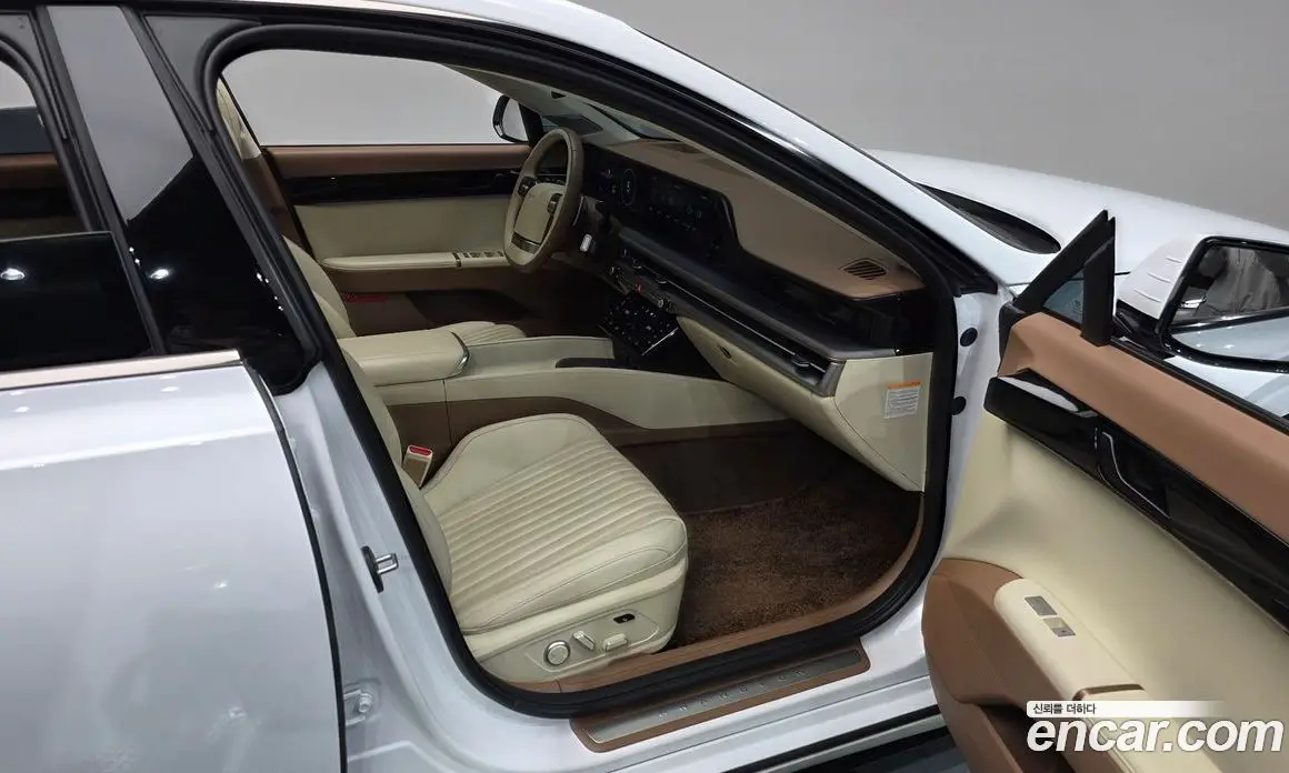 Hyundai Grandeur 2024 1.6 АКПП, фото 16