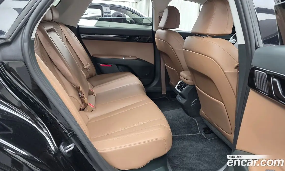 Hyundai Grandeur 2024 1.6 АКПП, фото 17