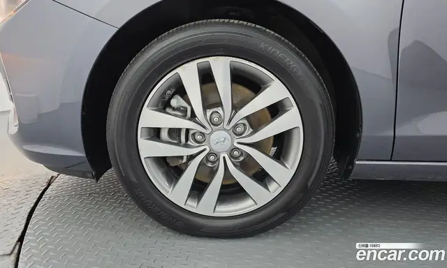 Hyundai i30 2019 1.4 АКПП, миниатюра 5