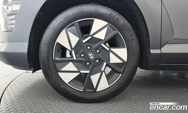 Hyundai Kona 2024 1.6 АКПП, миниатюра 5